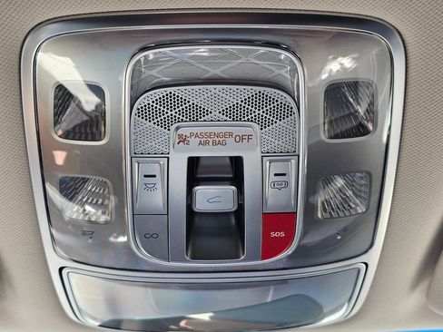 New 2026 Genesis GV70 2.5T Advanced image 18