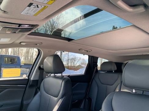 Used 2023 Hyundai Santa Fe Limited image 38