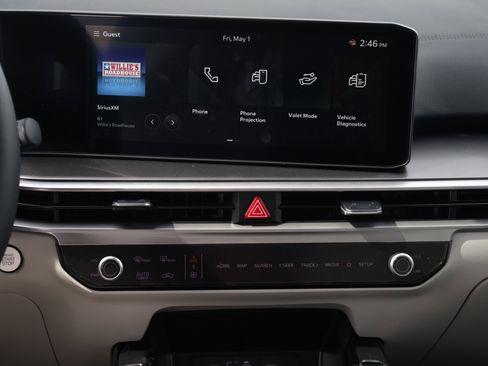 New 2026 Kia Sorento S FWD image 9