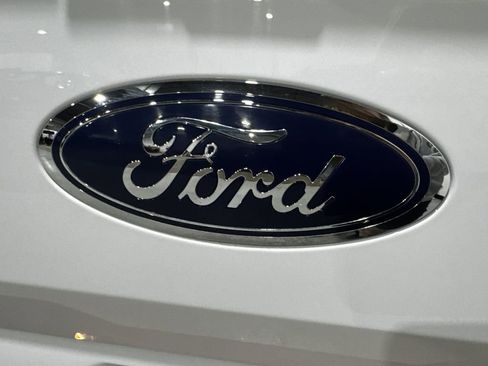 Used 2020 Ford F150 XLT w/ Equipment Group 301A Mid image 32