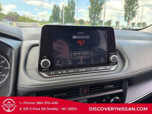 Certified 2024 Nissan Rogue S FWD image 15