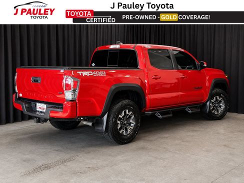 Used 2023 Toyota Tacoma TRD Off-Road w/ Technology Package AWD/4WD image 3