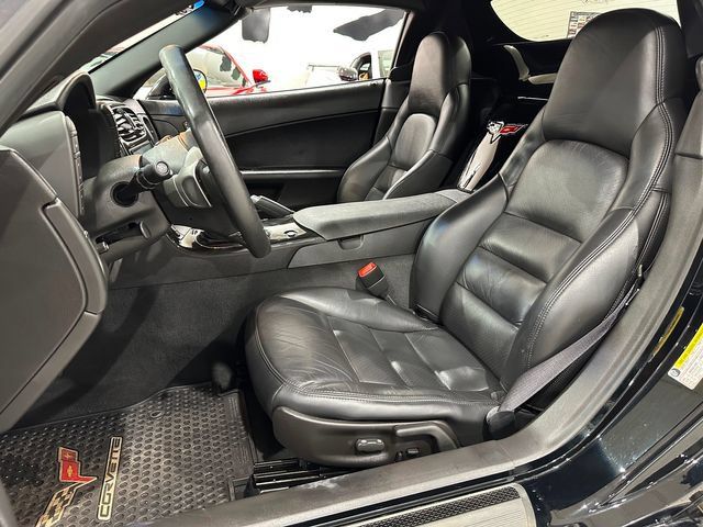 Used 2010 Chevrolet Corvette Grand Sport w/ Preferred Equipment Group RWD image 6