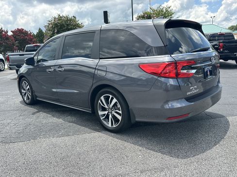 Used 2023 Honda Odyssey Touring image 6