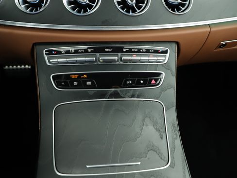 Used 2022 Mercedes-Benz E 450 Cabriolet image 25