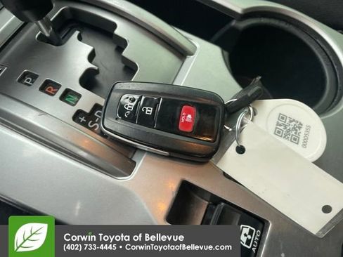 Used 2022 Toyota 4Runner TRD Sport image 27