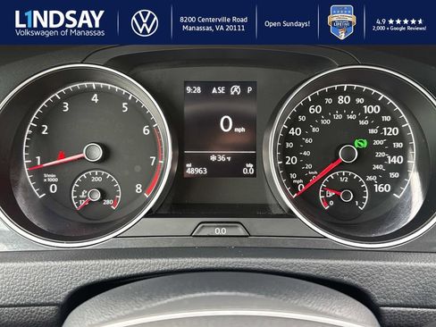 Used 2019 Volkswagen Golf SE image 23
