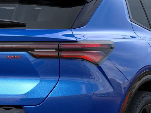 New 2026 Chevrolet Equinox EV RS image 11