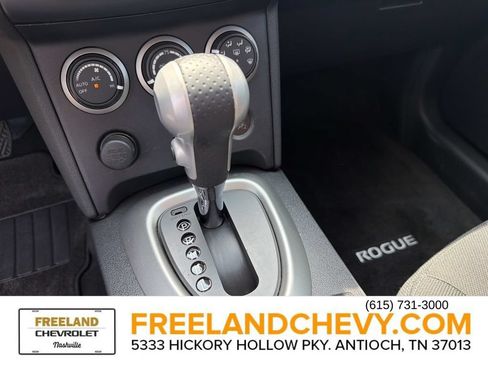 Used 2012 Nissan Rogue SV w/ Premium Pkg FWD image 31