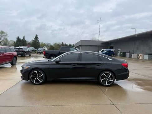 Used 2022 Honda Accord Sport image 7