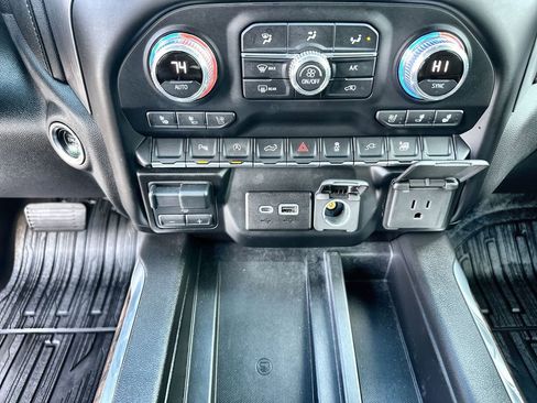 Used 2020 GMC Sierra 1500 Denali image 34