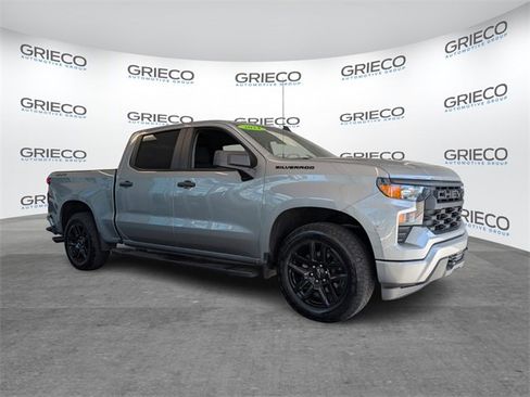 Used 2024 Chevrolet Silverado 1500 Custom w/ Dark Appearance Package image 1