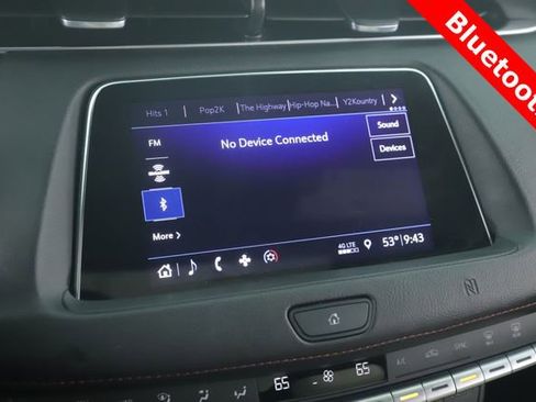 Used 2019 Cadillac XT4 Sport AWD/4WD image 5
