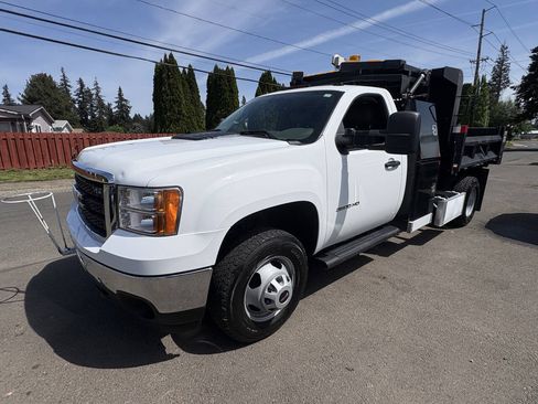 Used 2013 GMC Sierra 3500 W/T RWD image 7
