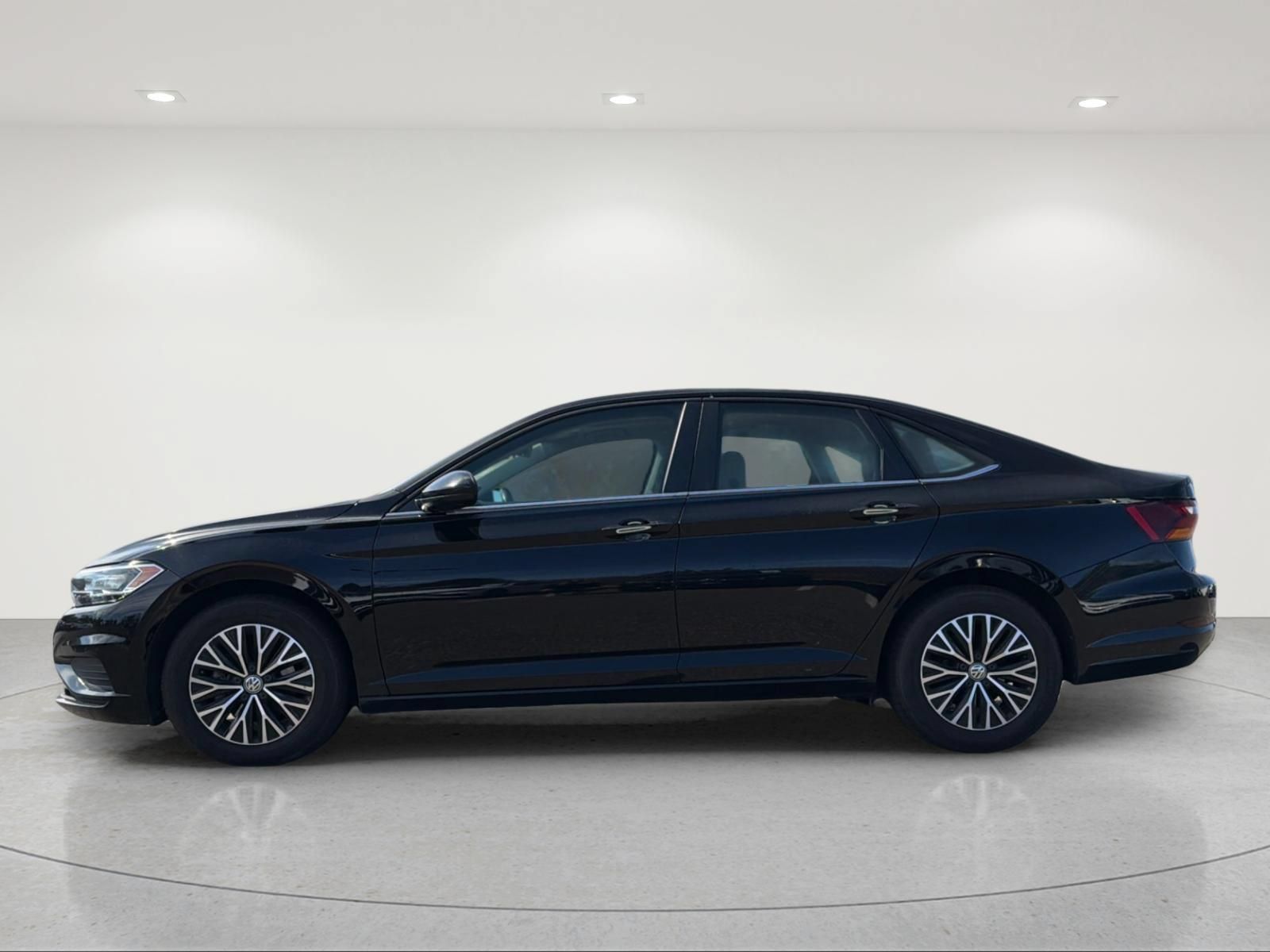 Used 2019 Volkswagen Jetta S FWD image 2