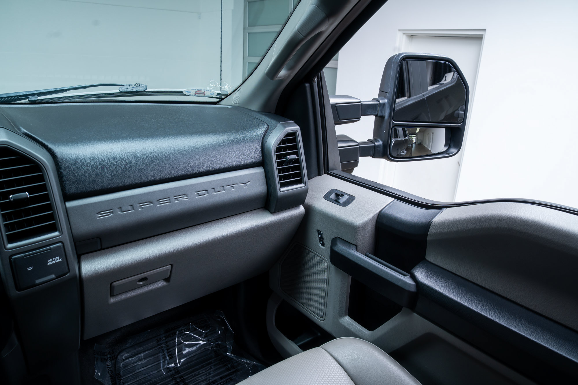 Used 2019 Ford F250 XL w/ STX Appearance Package AWD/4WD image 9