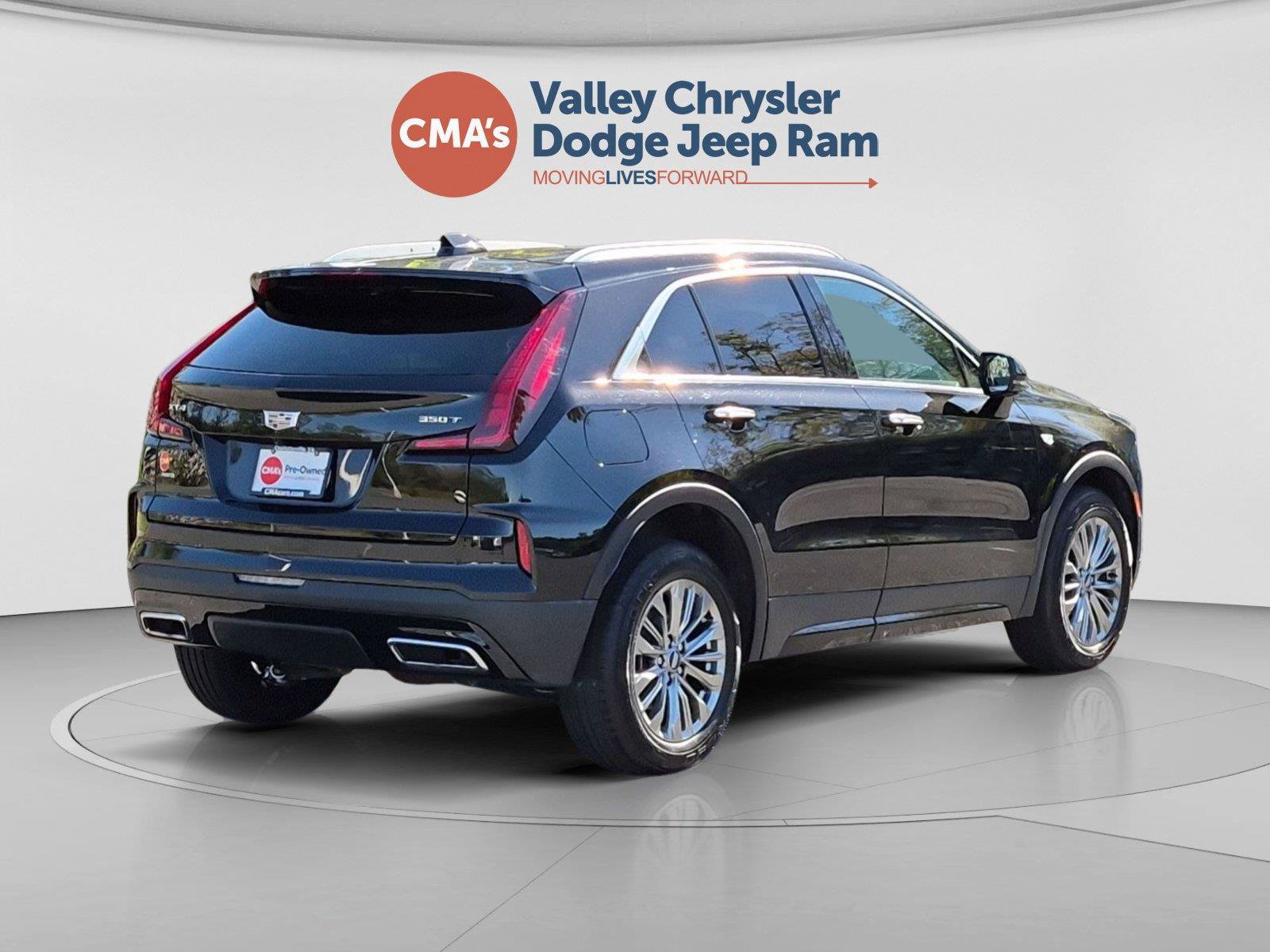 Used 2025 Cadillac XT4 Premium Luxury AWD/4WD image 5