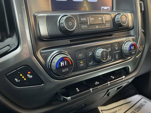 Used 2018 Chevrolet Silverado 1500 LT w/ All Star Edition image 62