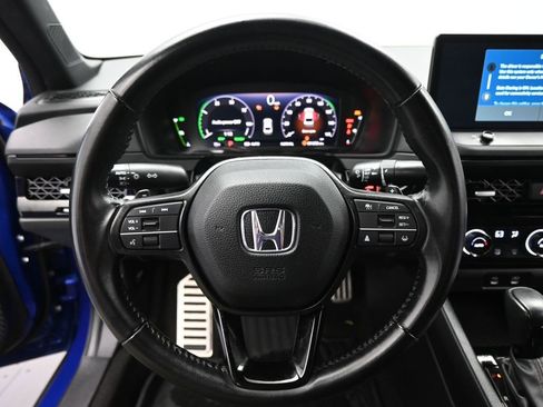 Used 2023 Honda Accord Sport image 11
