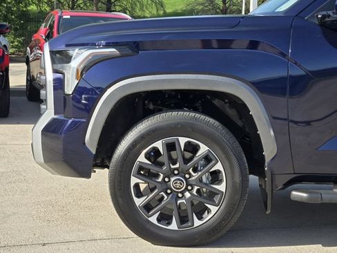 Used 2024 Toyota Tundra Limited w/ Power Package AWD/4WD image 6