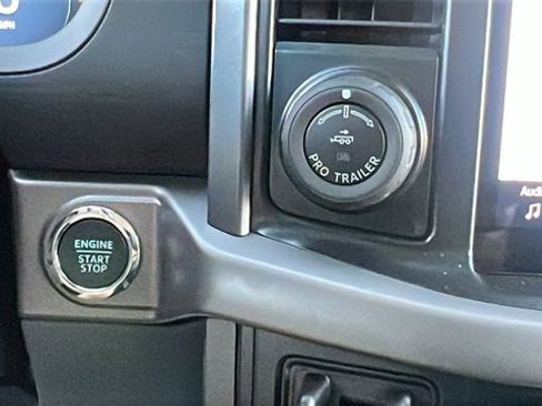 New 2025 Ford F150 XLT w/ Equipment Group 302A MID image 29