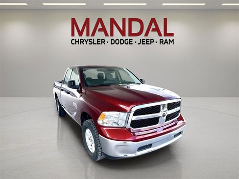 Used 2024 RAM 1500 Classic SLT image 4