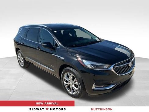 Used 2021 Buick Enclave Avenir image 1
