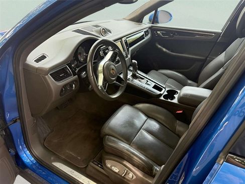 Used 2016 Porsche Macan S AWD/4WD image 25