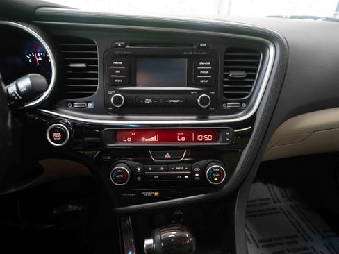 Used 2015 Kia Optima EX w/ EX Premium Package FWD image 17