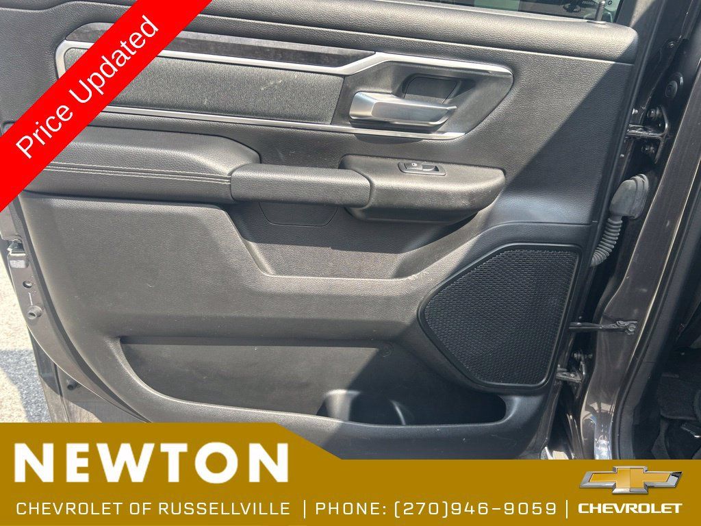 Used 2022 RAM 1500 Big Horn AWD/4WD image 30
