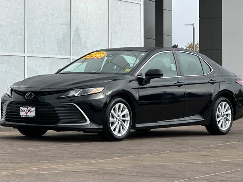 Certified 2023 Toyota Camry LE image 10