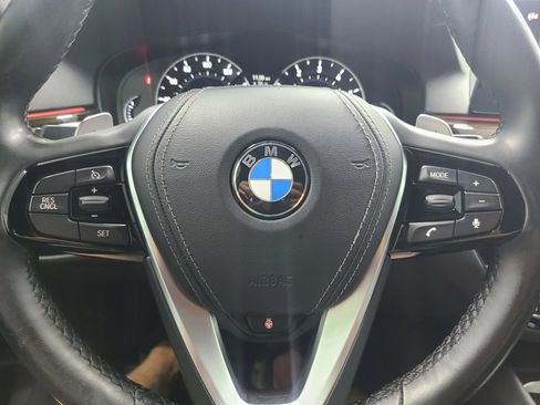 Used 2019 BMW 530i xDrive w/ Convenience Package AWD/4WD image 28
