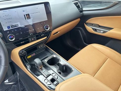 Used 2024 Lexus NX 350 AWD image 26