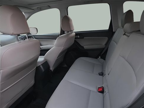 Used 2018 Subaru Forester 2.5i Limited w/ Popular Package #3B image 19