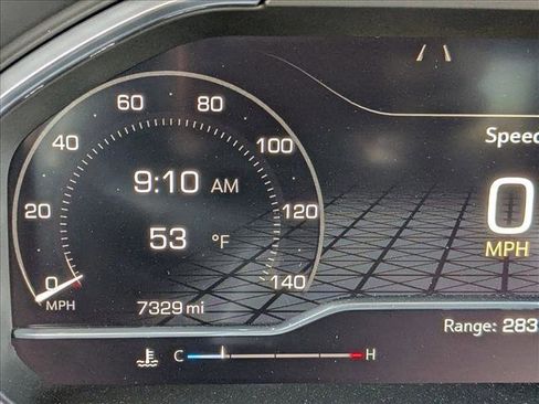 Used 2024 GMC Sierra 3500 Denali w/ Denali Reserve Package image 10