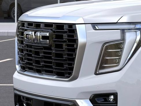 New 2026 GMC Yukon Denali w/ Denali Reserve Package AWD/4WD image 14
