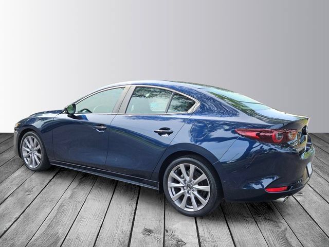 Used 2023 MAZDA MAZDA3 s FWD image 3