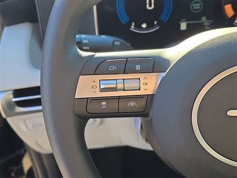 New 2026 Hyundai Tucson SEL image 24