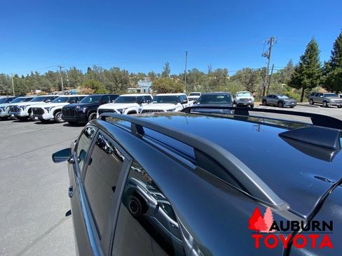 Used 2019 Subaru Forester w/ Alloy Wheel Package AWD/4WD image 9
