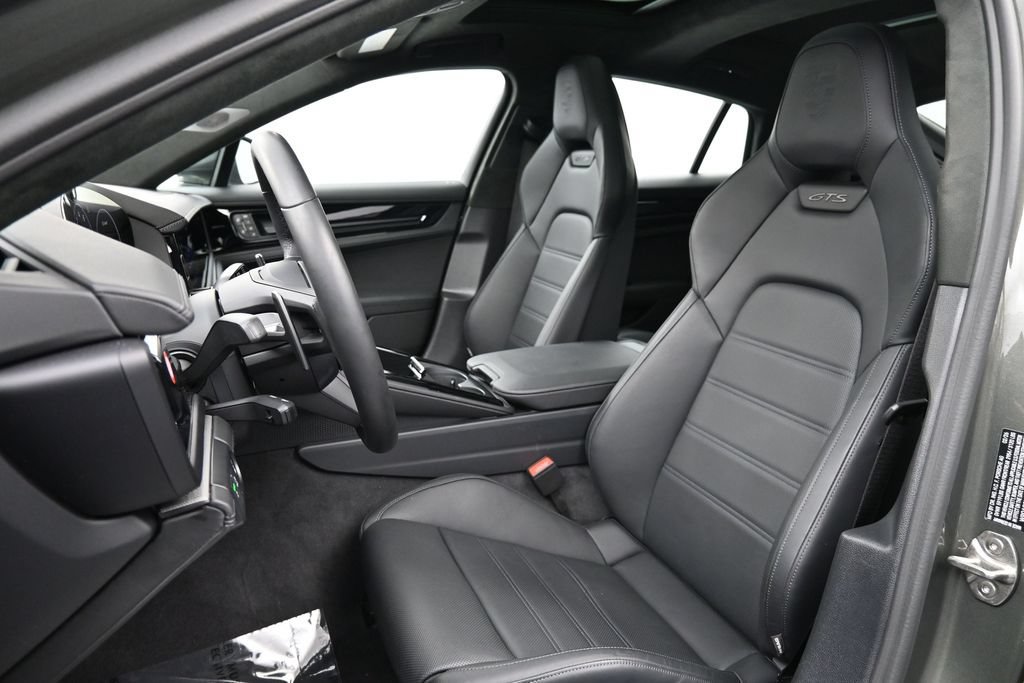 Certified 2026 Porsche Panamera GTS AWD/4WD image 5