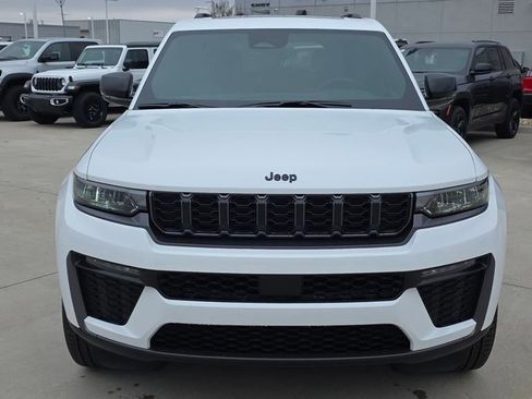New 2026 Jeep Grand Cherokee Limited AWD/4WD image 8