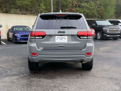 Used 2020 Jeep Grand Cherokee Altitude image 5