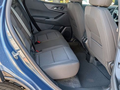 New 2026 Chevrolet Equinox LT image 23