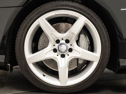 Used 2013 Mercedes-Benz SL 550 image 10