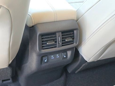 New 2026 Nissan Murano Platinum image 19