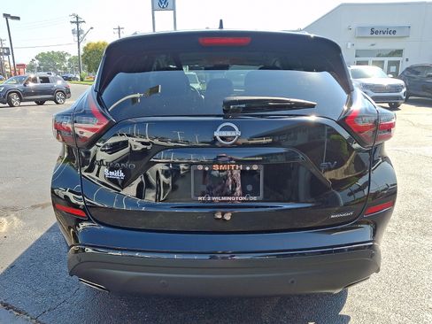 Used 2023 Nissan Murano SV w/ SV Midnight Edition Package FWD image 5