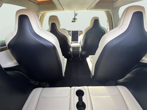 Used 2018 Tesla Model X P100D image 32