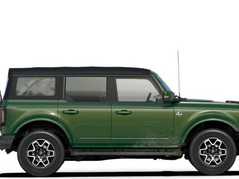 New 2025 Ford Bronco Outer Banks AWD/4WD image 5