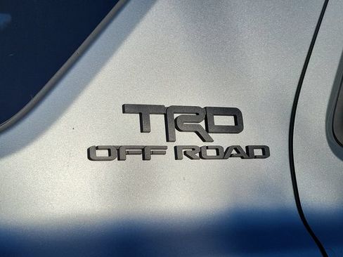 Used 2025 Toyota 4Runner TRD Off-Road AWD/4WD image 6