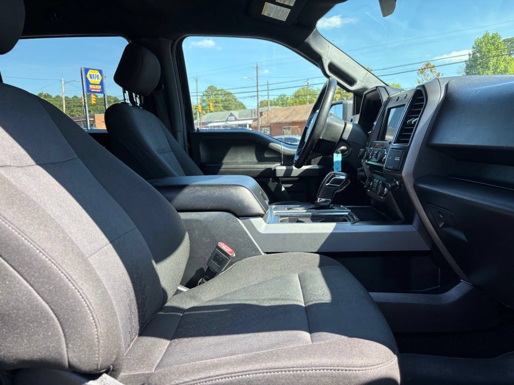 Used 2018 Ford F150 XLT w/ Equipment Group 302A Luxury AWD/4WD image 32